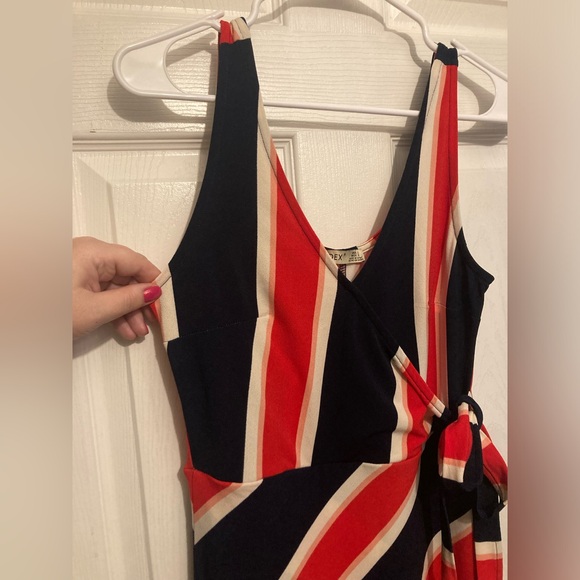 *NWOT* Dex striped wrap dress - Picture 5 of 7